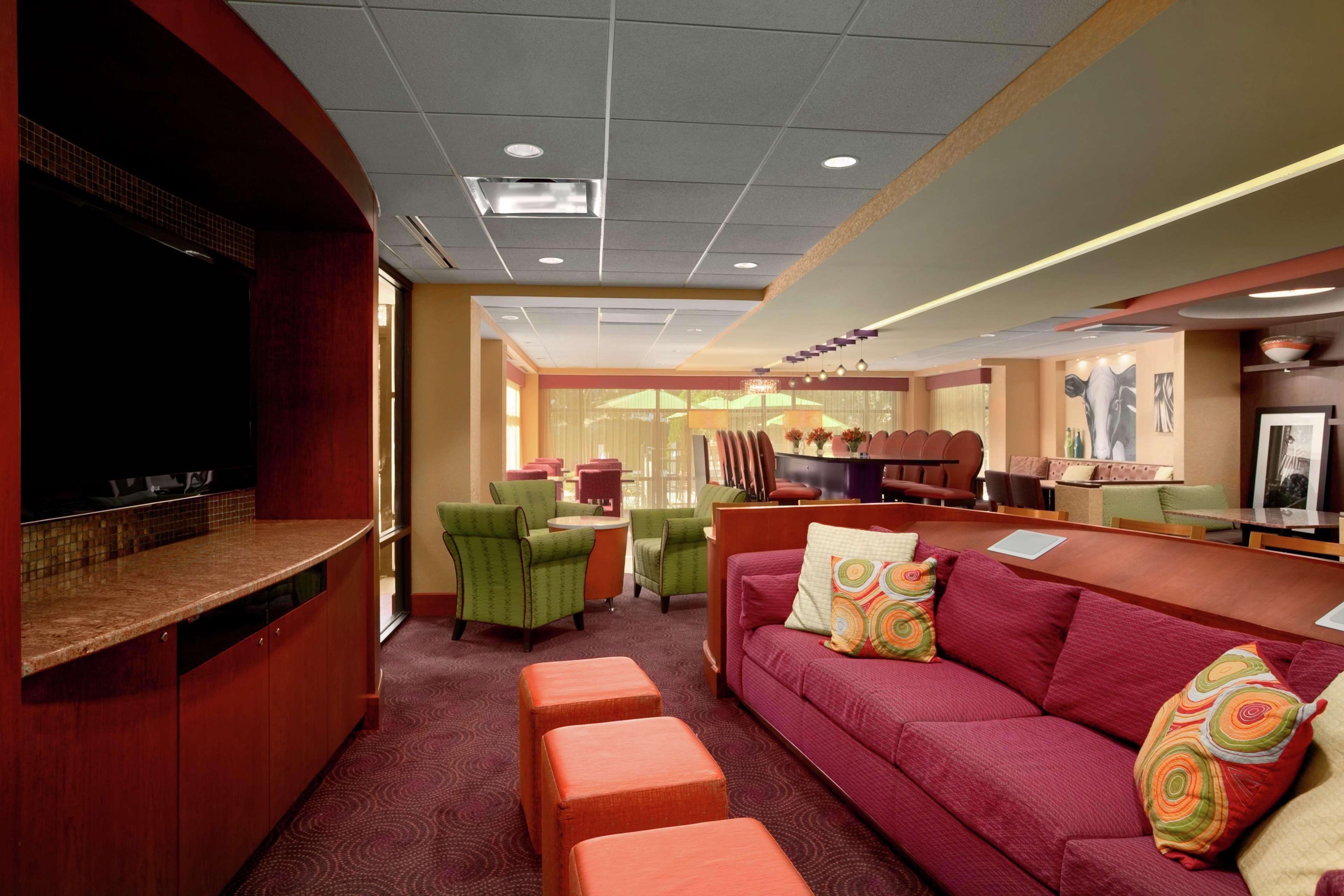 Hampton Inn - York Exterior photo