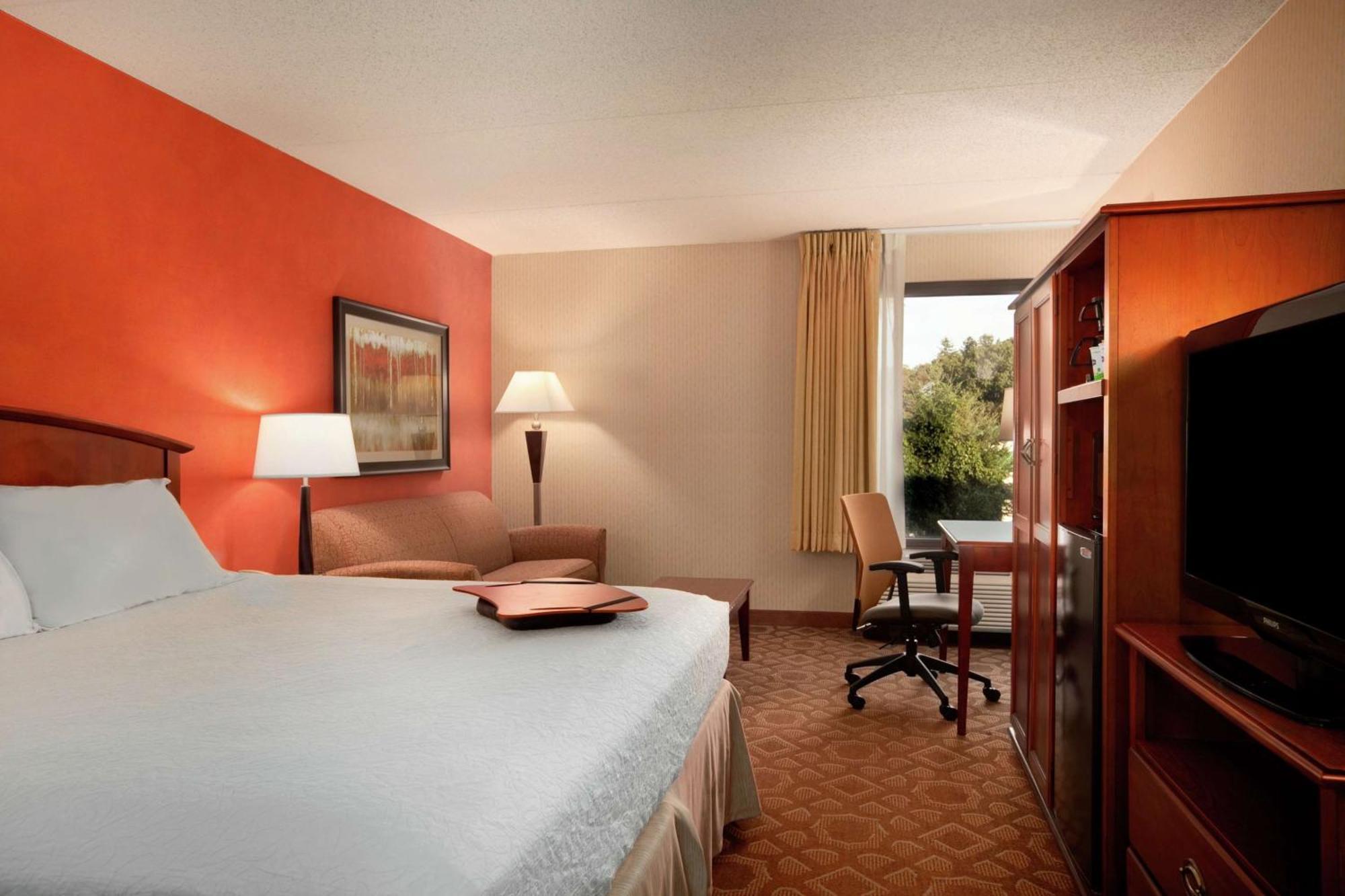 Hampton Inn - York Exterior photo
