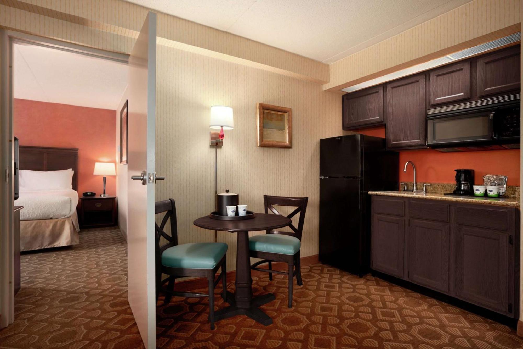 Hampton Inn - York Exterior photo